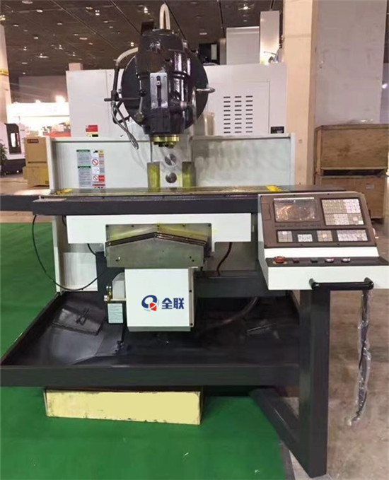 XK6140數控臥式銑床 XK6140數控臥式銑床